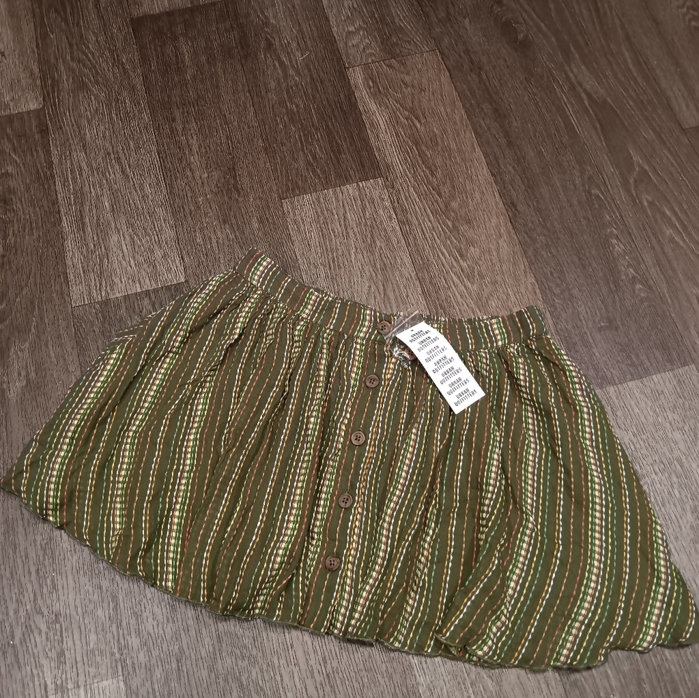 Kimchi Blue Bonnie Button-Front Mini Skirt Sz M - Picture 2 of 5